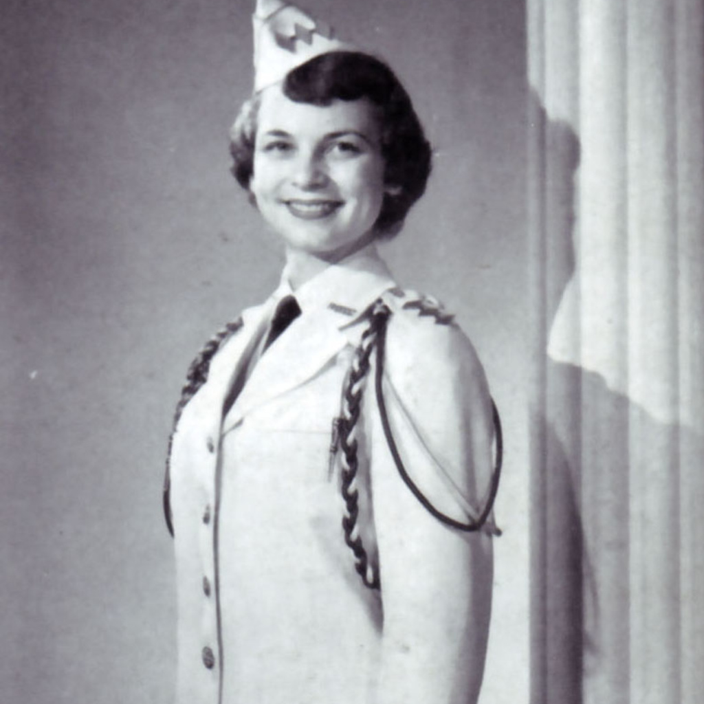 woman in nurses cadet colonel uniform